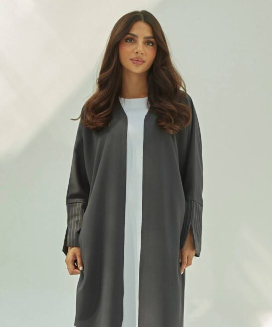 Alternative view of Y28 | All-Season Essentials